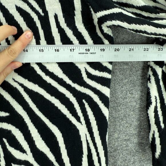 Sag Harbor Cardigan Women M Medium Black Animal Print One Button Long Sleeve - Picture 4 of 6